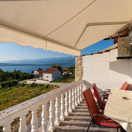 2 Bedroom Lovely In Novigrad アパート ノビグラード・ダルメーシャ