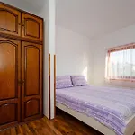 2 Bedroom Lovely In Novigrad Apartment